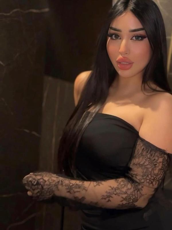 Discover Unforgettable Moments with Fawn Mist Escort Experience 2 Mis Fotos