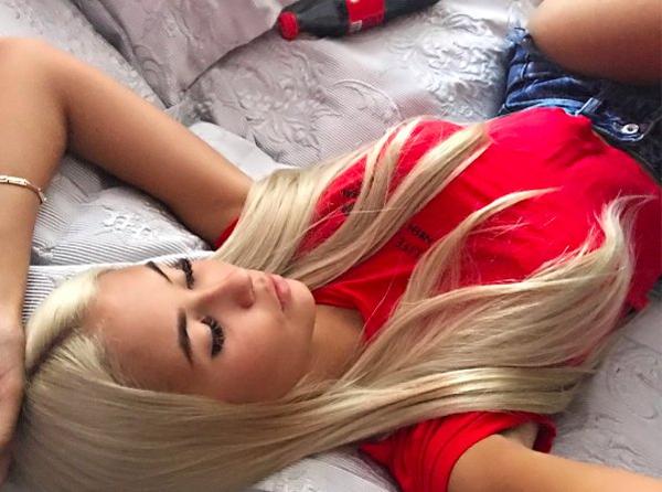 Discover Passion and Elegance with Zoey Velvet Today