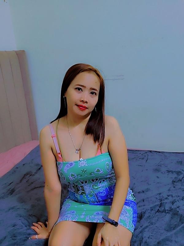 Experience Unforgettable Moments with Aurora Moon by Your Side