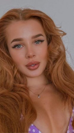 Experience Unforgettable Moments with Dahlia Crimson's Captivating Charm